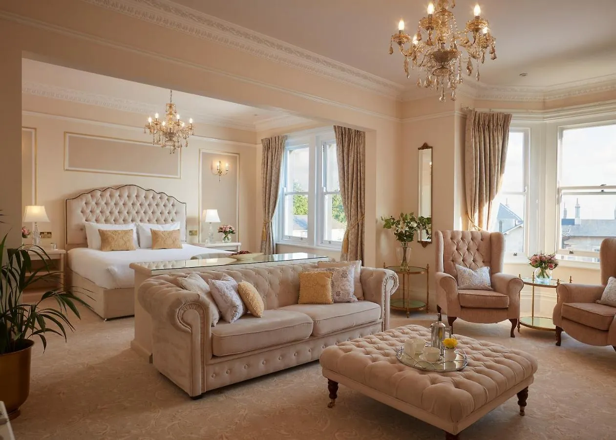 Bathen House Boutique Hotel  Bath