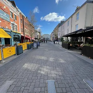 Oxford Street *** Southampton